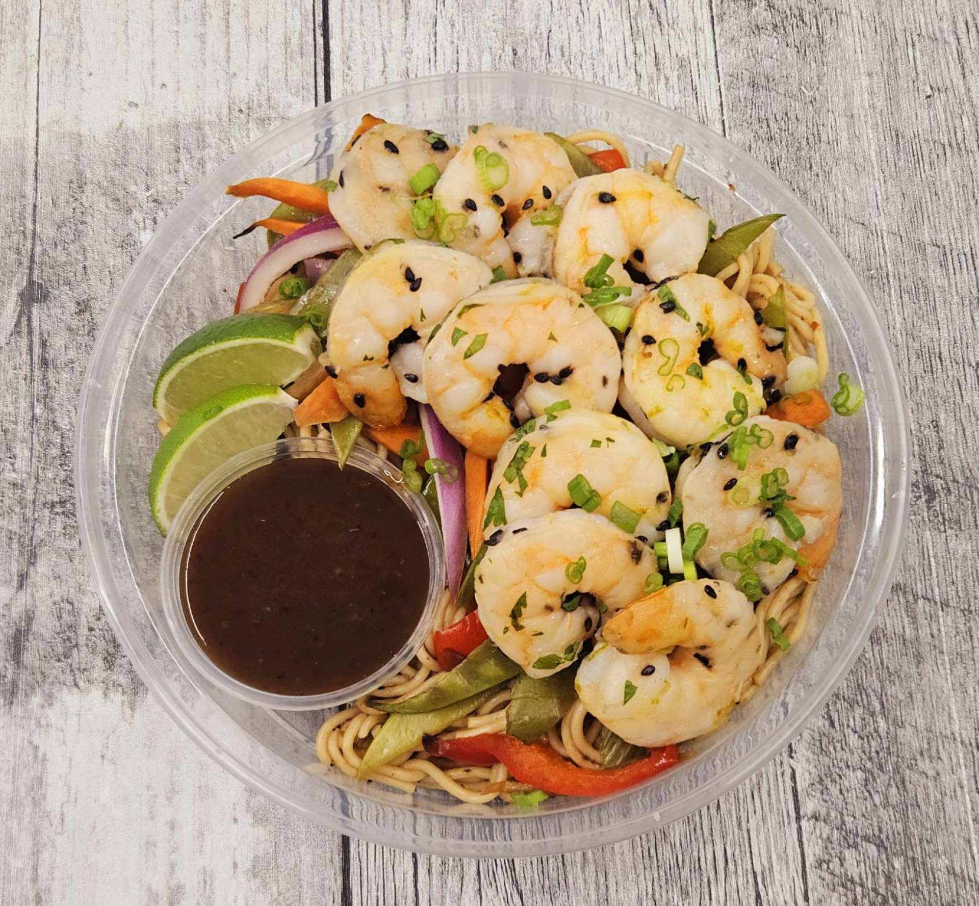 Crevettes lime sésame et coriandre